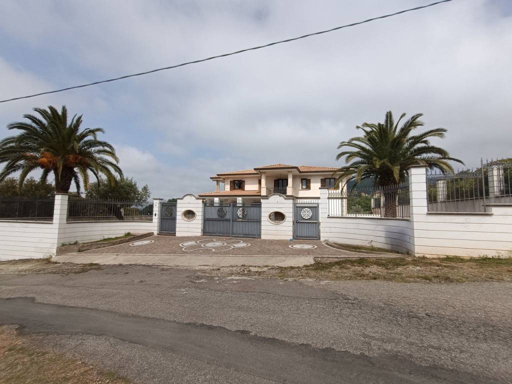 Villa a Lamezia terme in Via Domenico Curcio - Foto 5