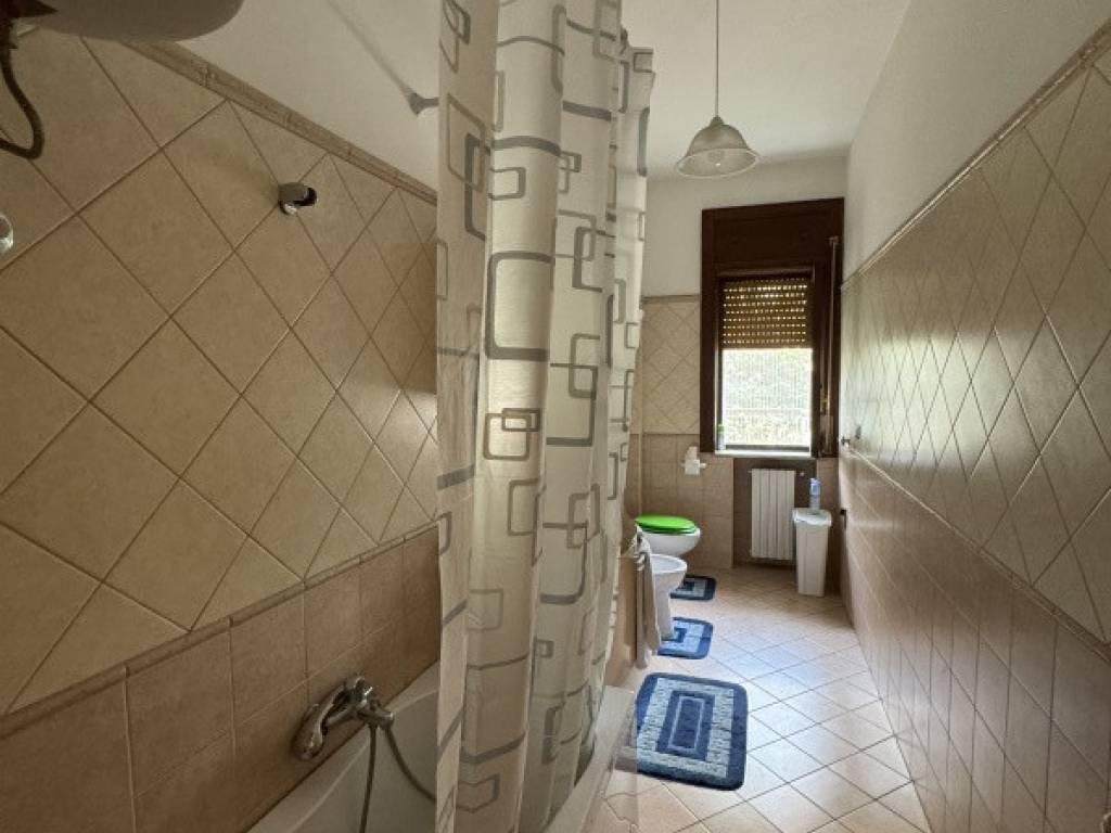 Appartamento a Lamezia terme in Via Guglielmo Marconi - Foto 5