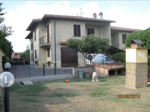 Rustico / casale a Casole d'elsa in via Isola d'Elba 22 - Foto 1