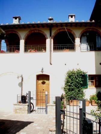 Appartamento a Siena in Via della Mercanzia, 37-77 - Foto 3