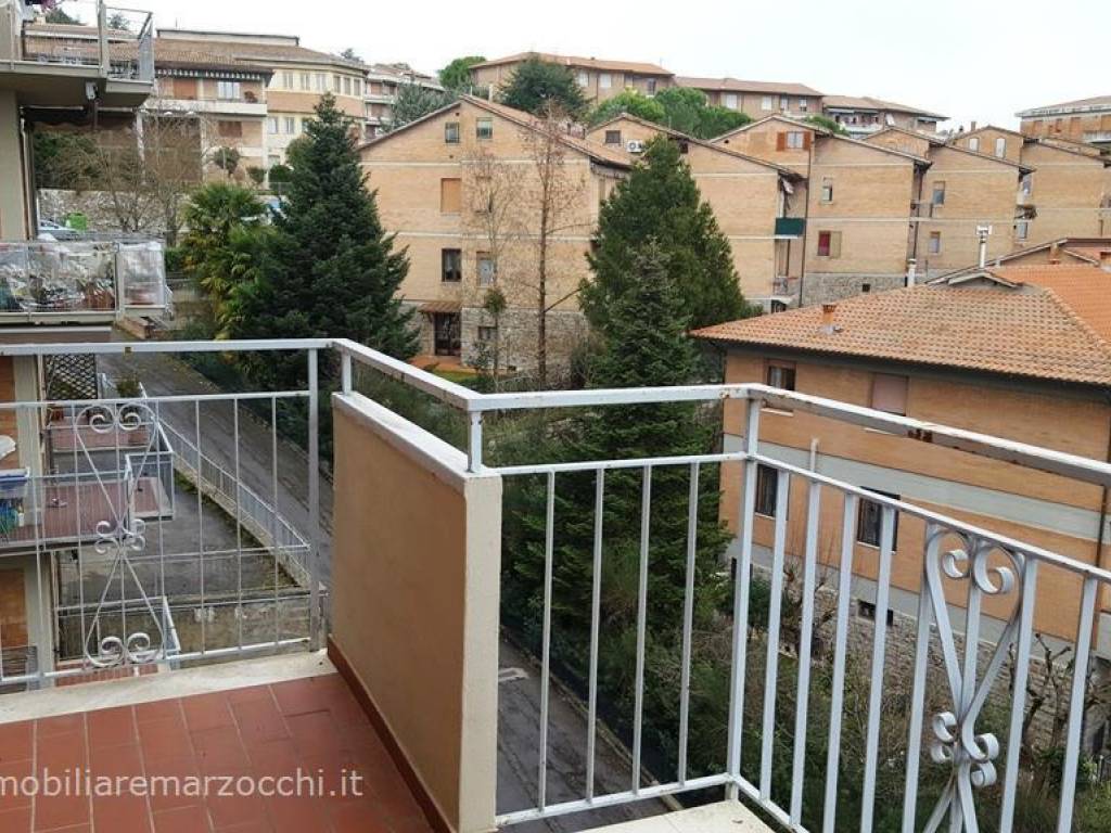 Appartamento a Siena in Via Puglie, 13 - Foto 5
