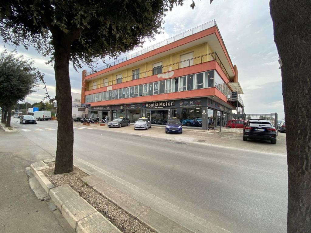 Palazzo / stabile a Mesagne in Via Brindisi, 149 - Foto 2