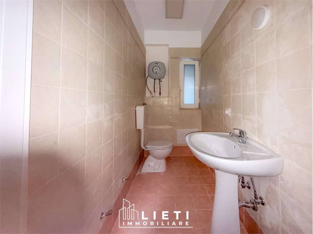 Appartamento a Taranto in Via Otranto, 30 - Foto 5