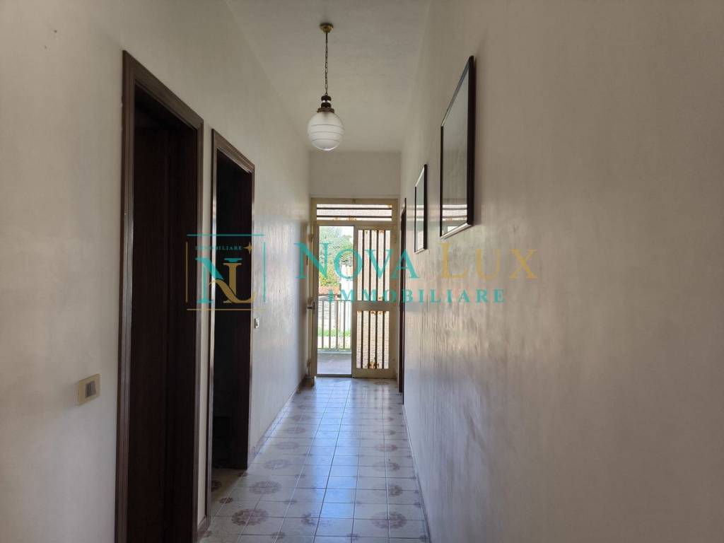 Villa a Scicli in Via Platone, 60 - Foto 2