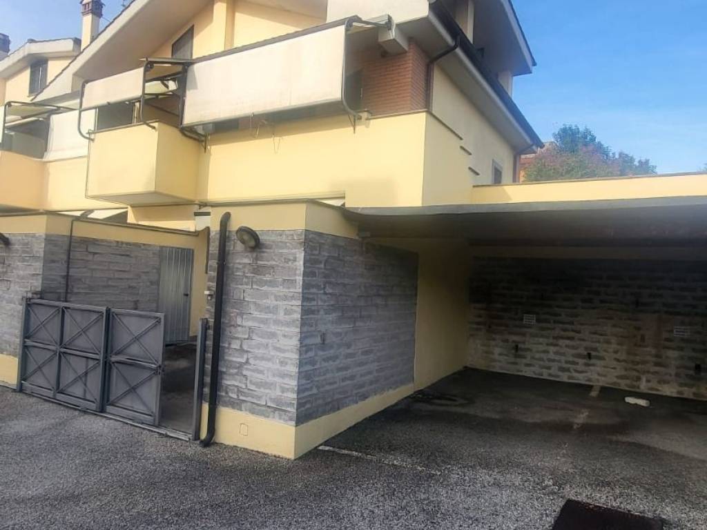 Villetta a schiera a Lariano in Via San Marco Papa - Foto 2