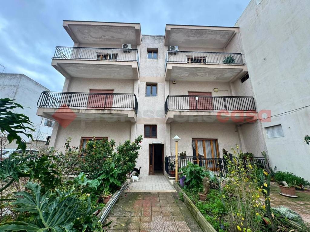 Appartamento a Pulsano in VIA DEGLI ORTI, 17B - Foto 2