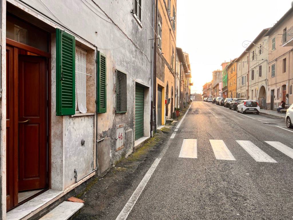 Appartamento a Capodimonte in Via Roma, 74 - Foto 4