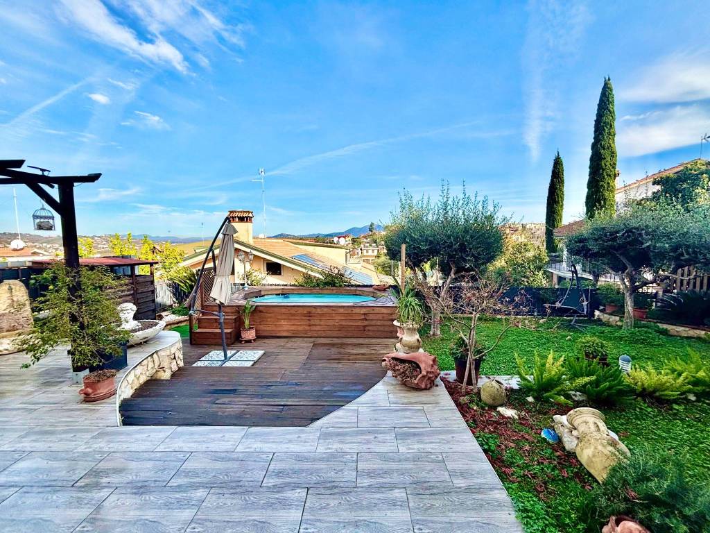 Villa a Guidonia montecelio in Via Floro - Foto 3