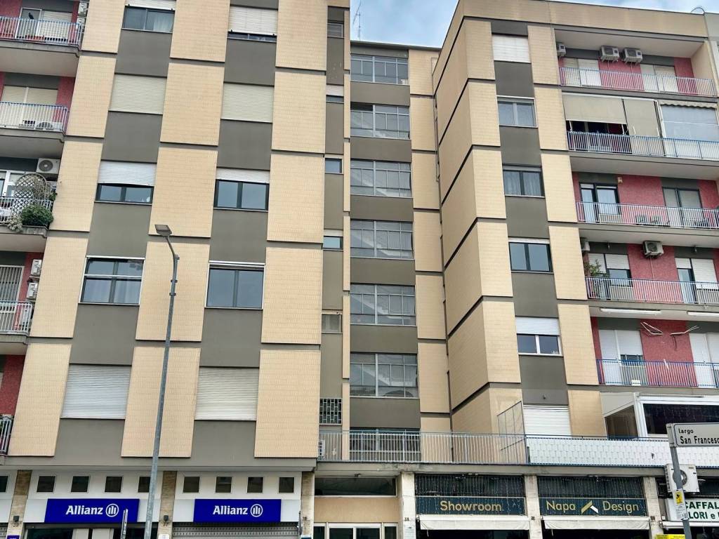 Appartamento a Bari in Viale Ennio Quinto - Foto 2