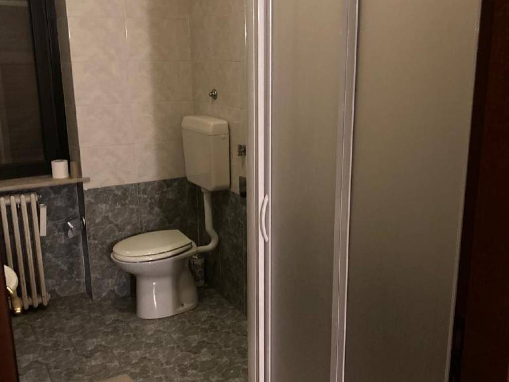 Appartamento a Trecate in Via Girondella - Foto 3