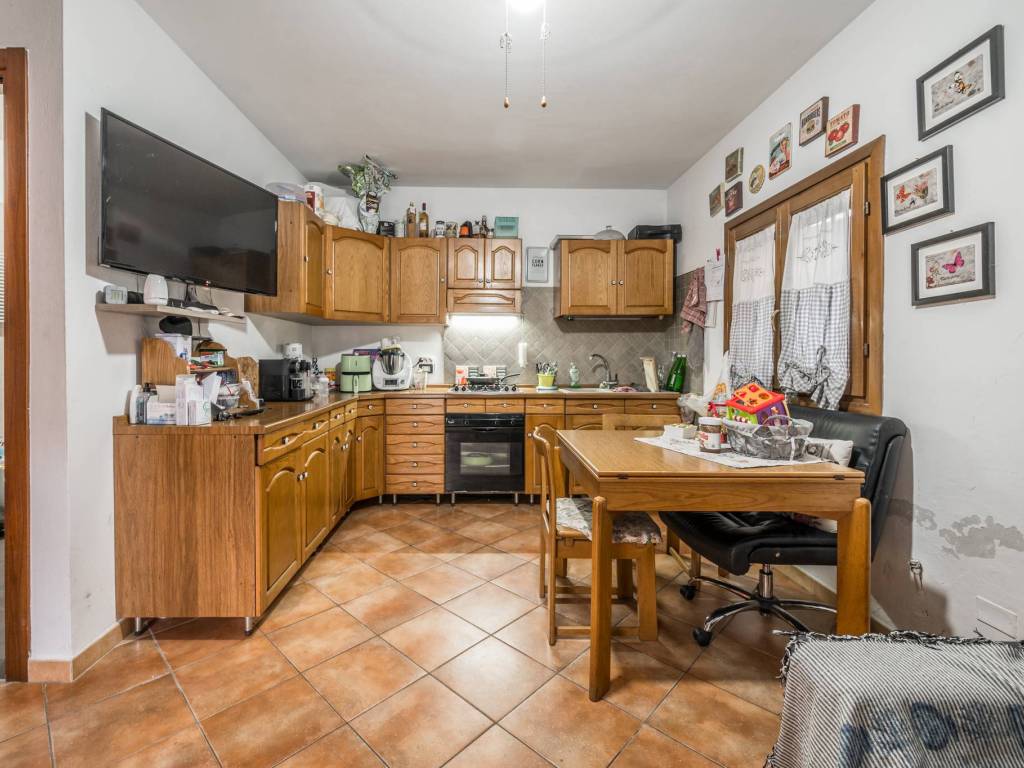 Casa indipendente a Casalgrande in Via Canalazzo - Foto 5