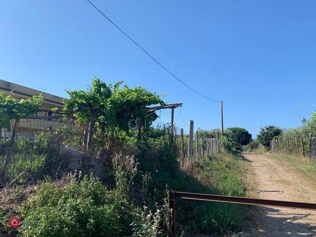 Terreno a Mondragone in Via Padule 93 - Foto 5