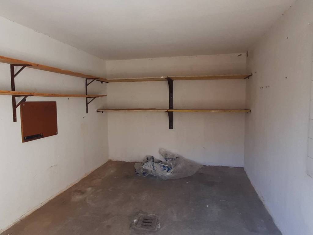 Box / garage a Bologna in Via Girolamo Savonarola, 4 - Foto 4