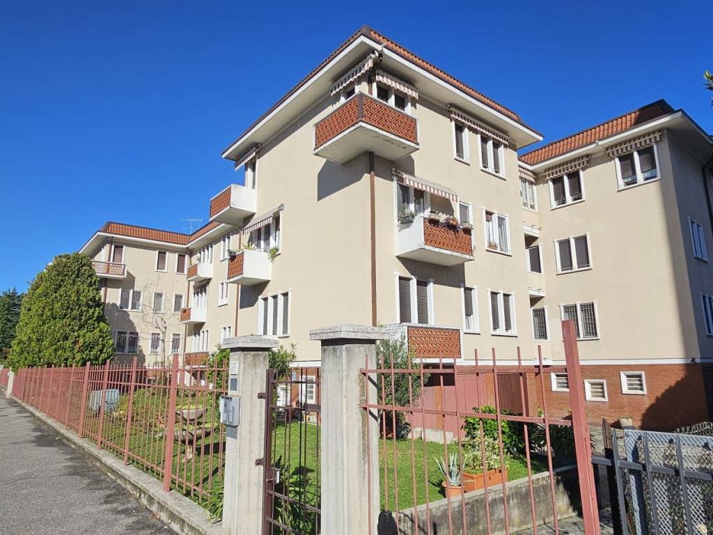Appartamento a Brescia in Via Colonnello Alessandro Bettoni - Foto 2