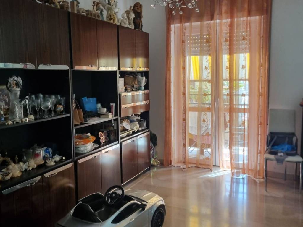 Appartamento a Velletri in Via Basilio Magni - Foto 4