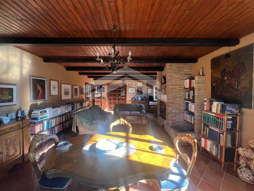 Villa a Ferrazzano in C.da Dalmonte - Foto 2