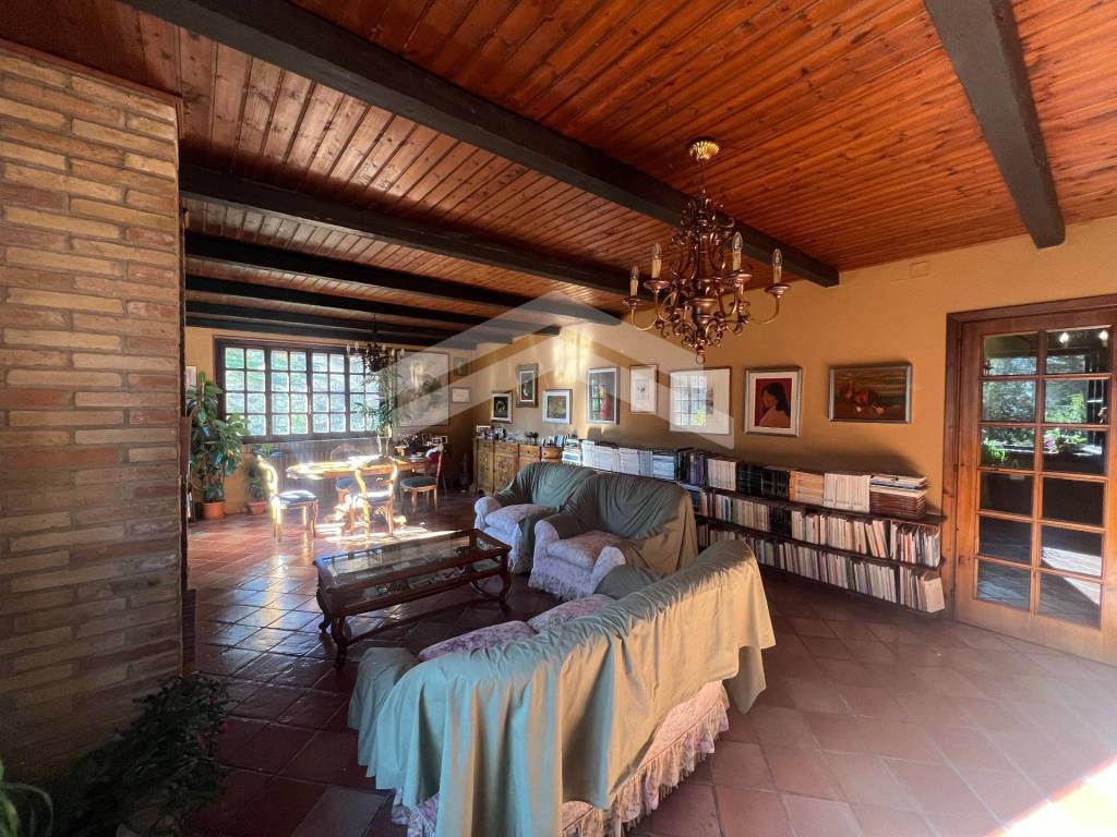 Villa a Ferrazzano in C.da Dalmonte - Foto 3