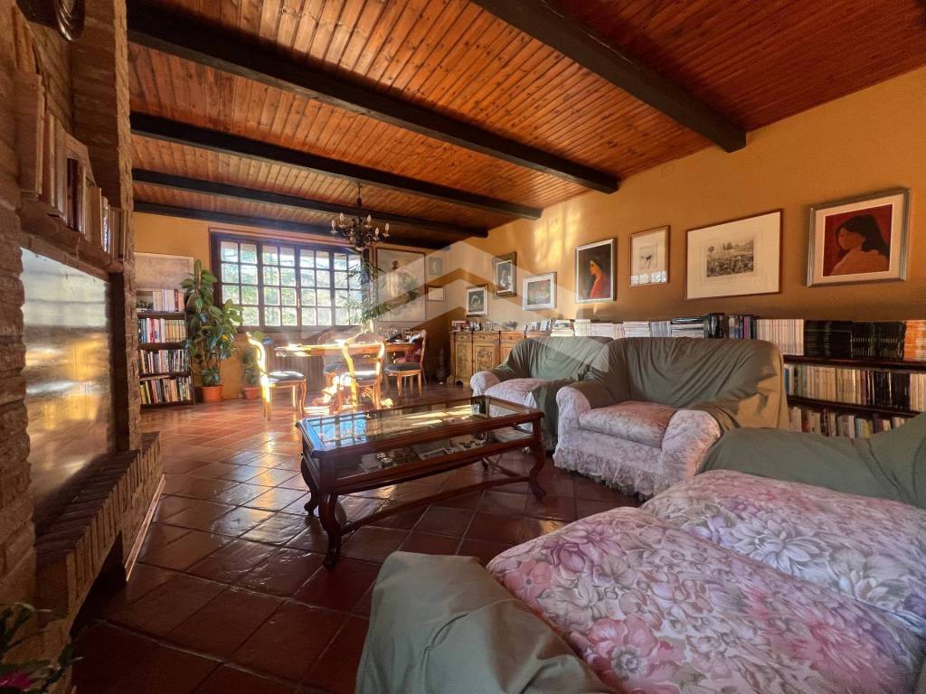 Villa a Ferrazzano in C.da Dalmonte - Foto 4
