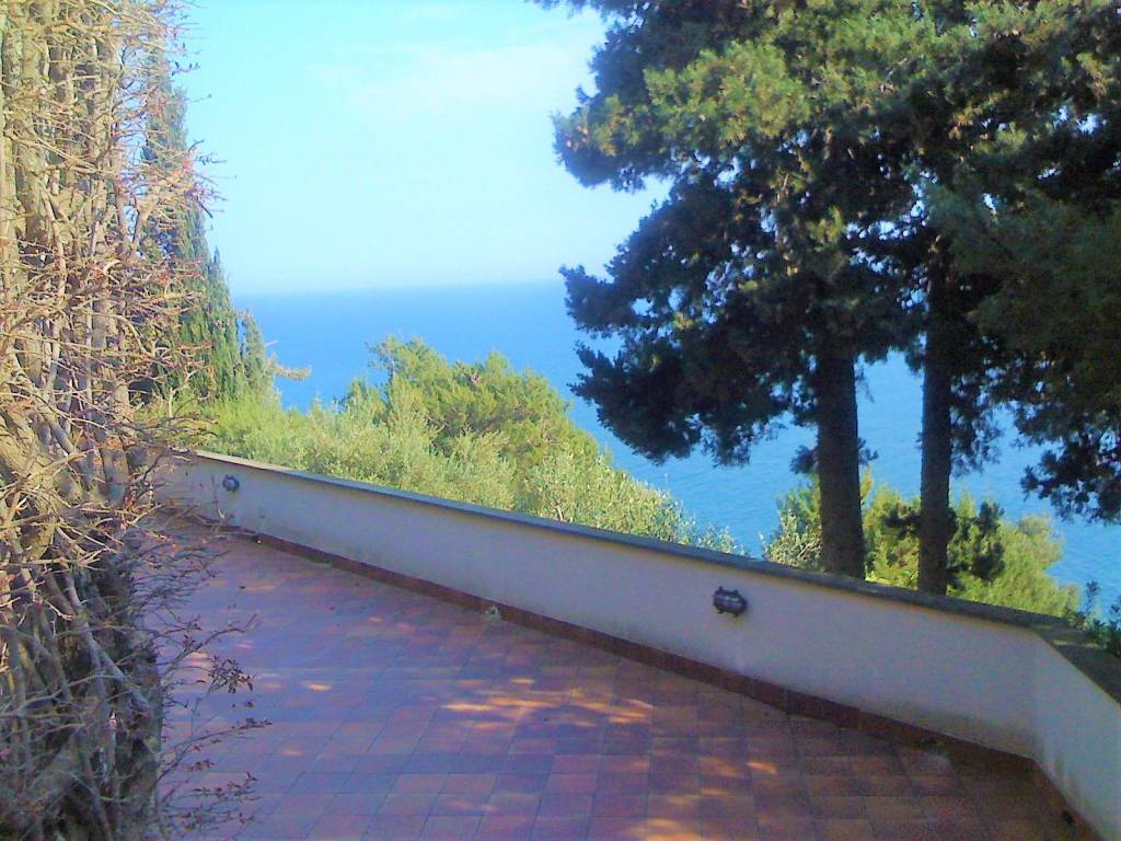 Villa a San felice circeo in Via del Faro - Foto 4