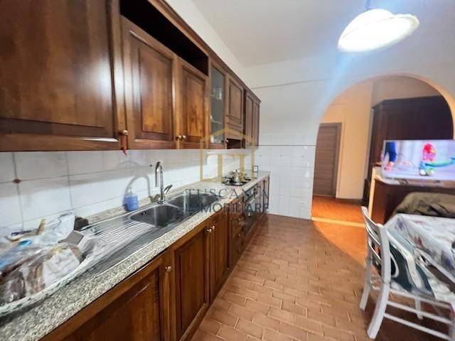 Appartamento a Poggibonsi in Via di Borgaccio, - Foto 2