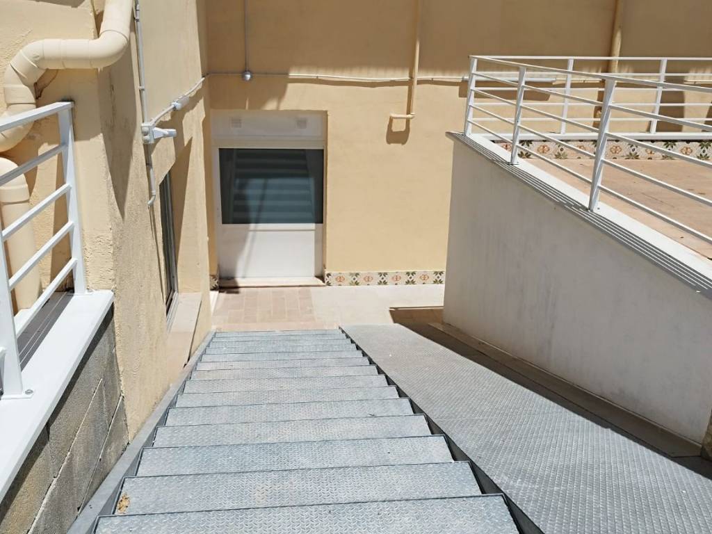 Box / garage a Bari in strada san girolamo, 2/12 - Foto 4