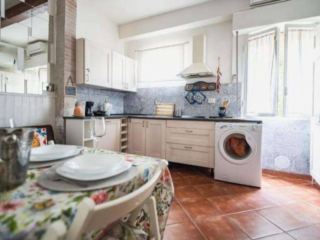 Appartamento a Ameglia in Via Pisanello - Foto 3