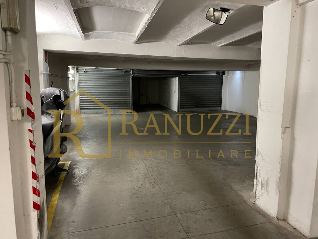 Box / garage a Bologna in Via Piella - Foto 4