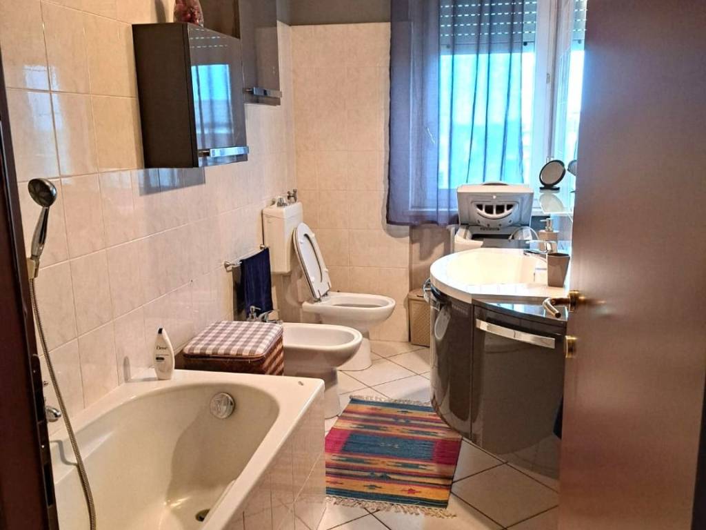 Appartamento a Romentino in Via Galliate - Foto 3