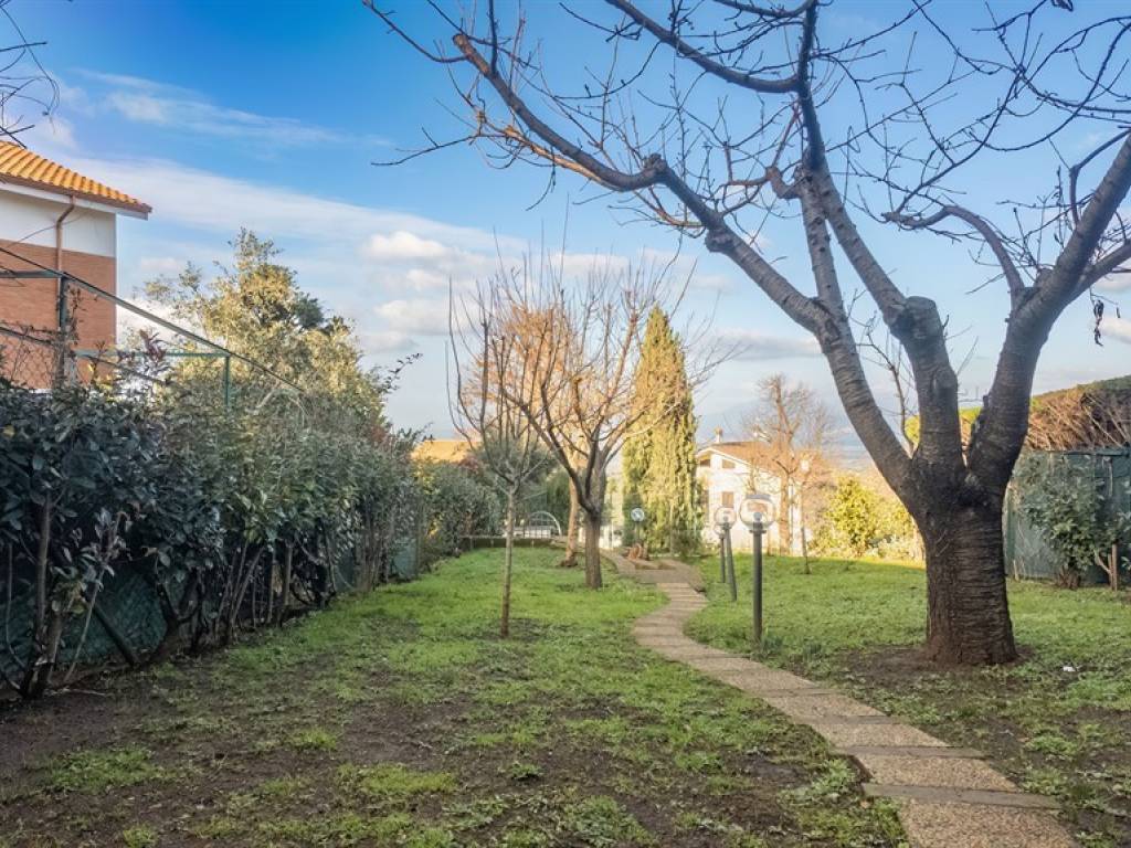 Appartamento a Monte compatri in Via Filippo Luzi - Foto 2