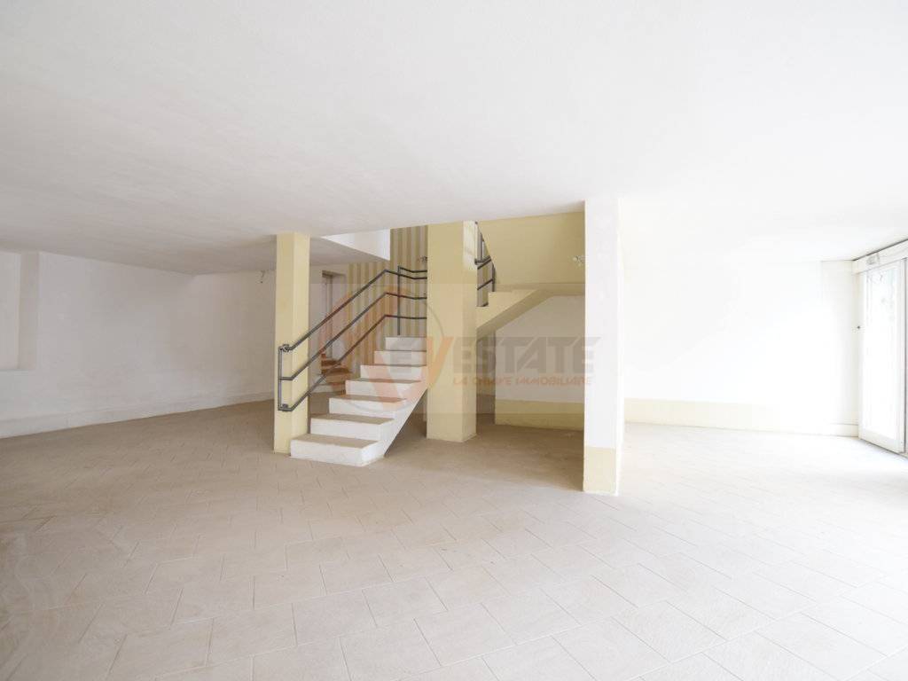 Immobile a Nuoro in VIA MANZONI, 37 - Foto 4