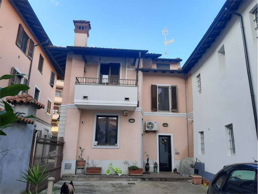 Casa indipendente a Busto garolfo - Foto 2