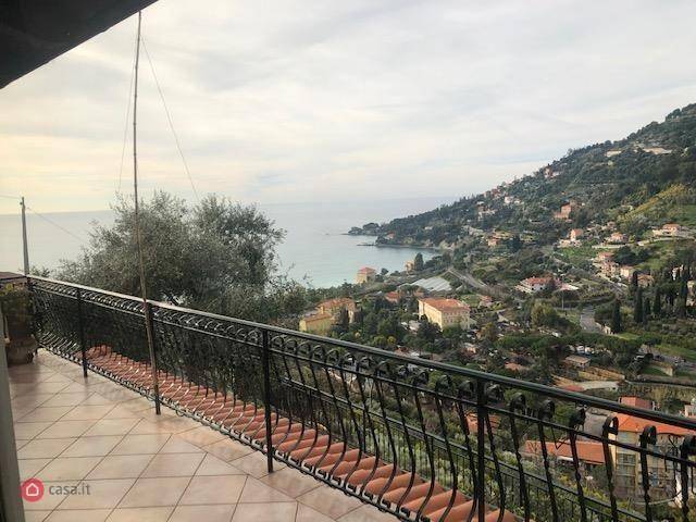 Villa a Ventimiglia in Localita' Le Ville - Foto 3