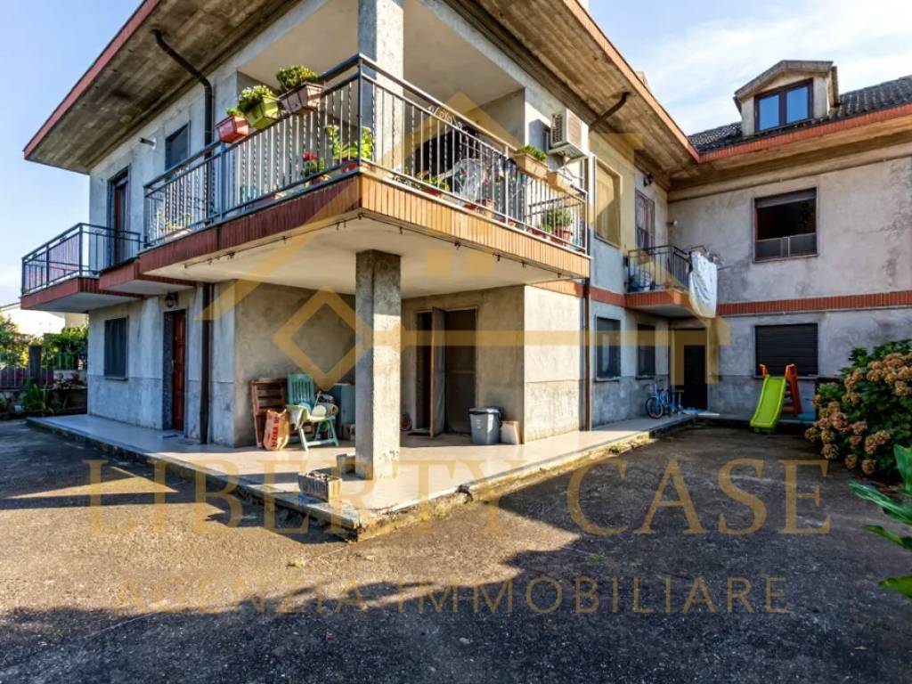 Villa a Stroppiana in Via Tabia, 17 - Foto 2