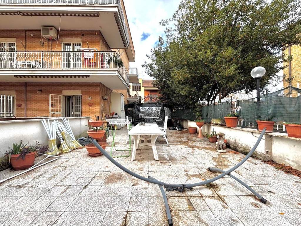 Appartamento a Tivoli in Via Campania, 20 - Foto 2