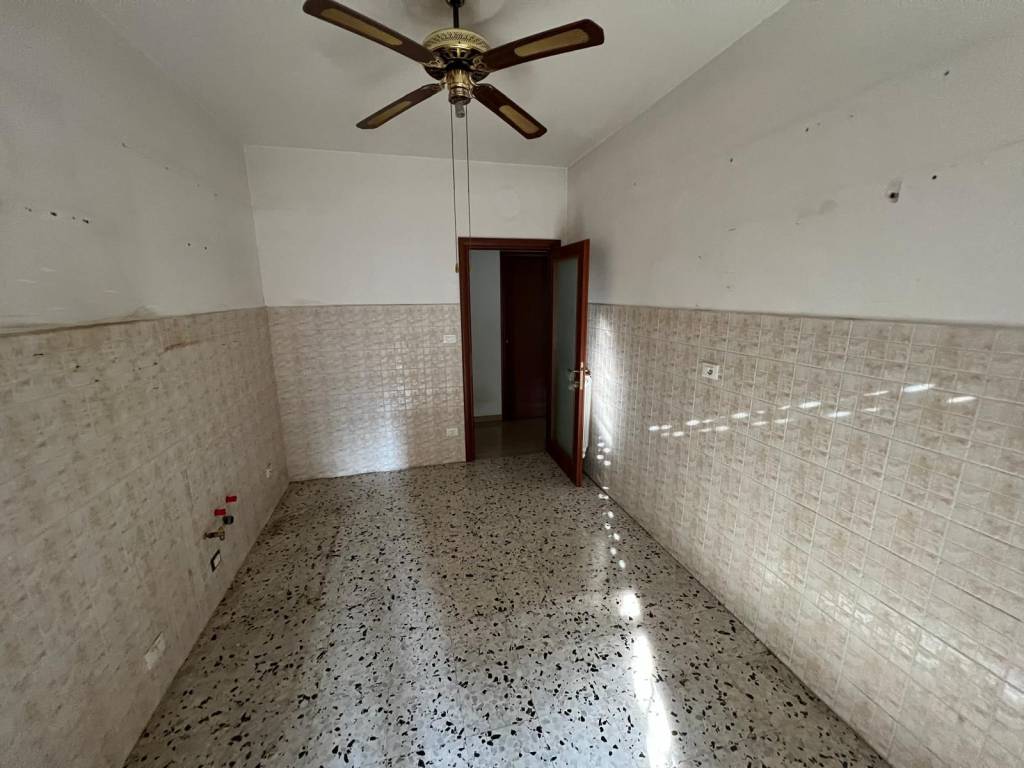 Appartamento a Latina in Via degli Aurunci - Foto 3