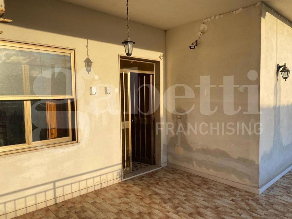Appartamento a Santa giusta in VIA MANZONI , 159 - Foto 2