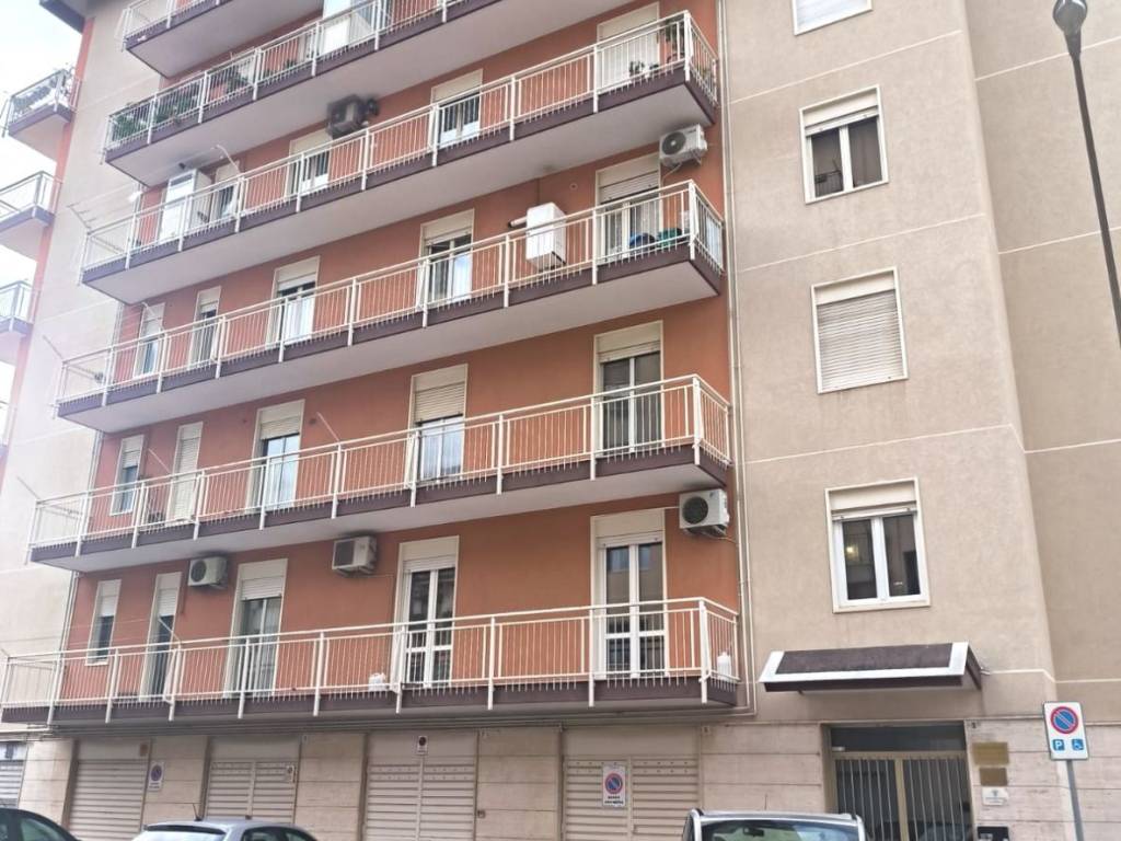 Appartamento a Caltanissetta in Via Giosuè Carducci, 3 - Foto 2