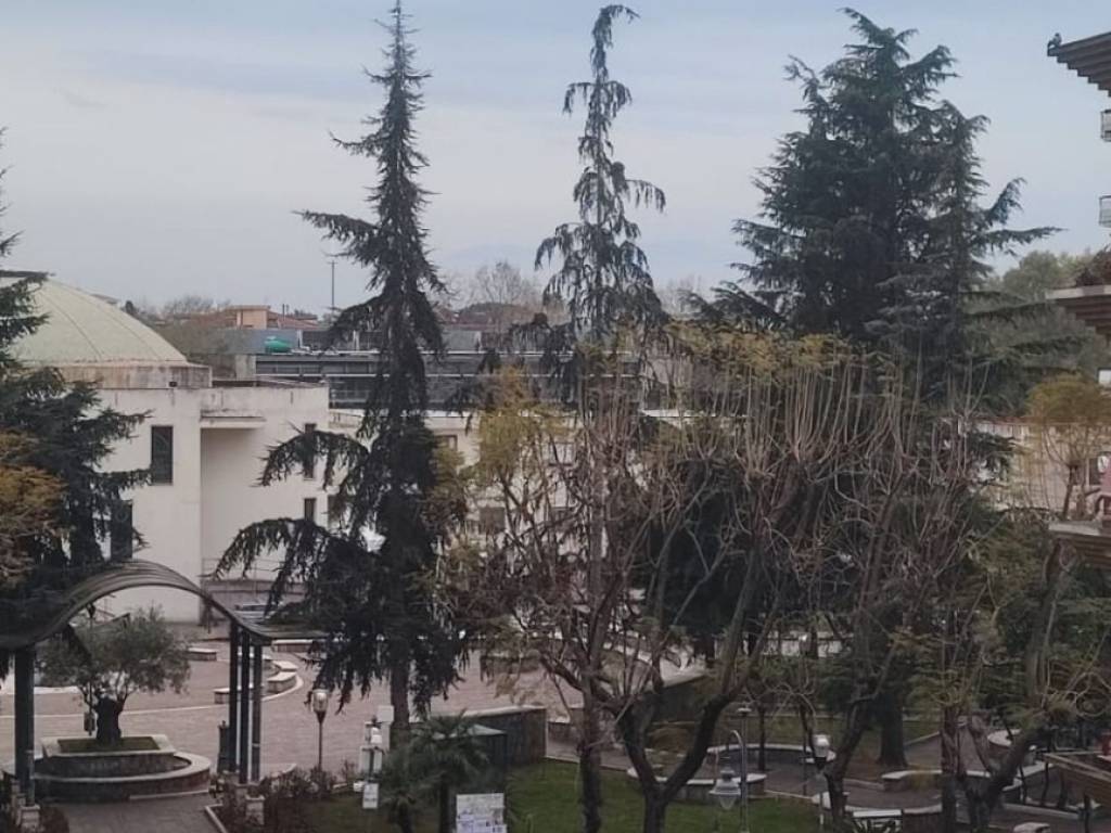Appartamento a Pontecagnano faiano in Via Sicilia - Foto 2