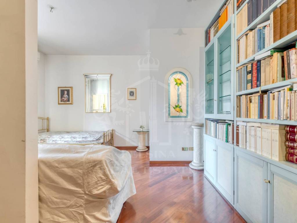 Appartamento a Bologna in Via Augusto Romagnoli - Foto 2