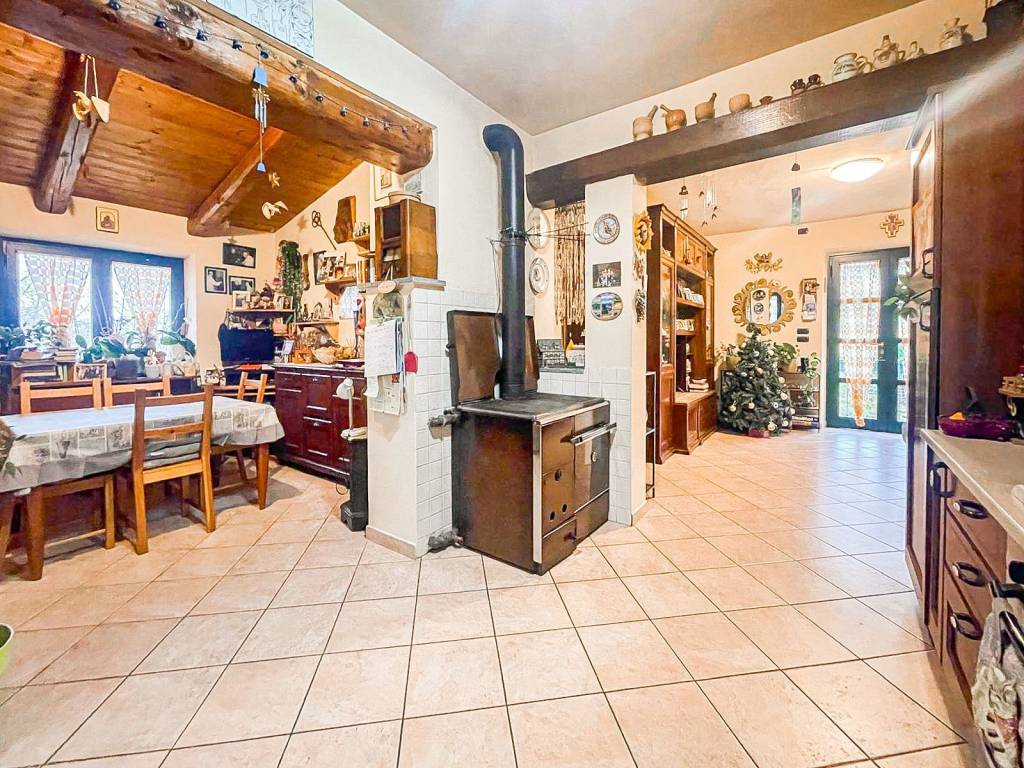 Villa a Cisterna d'asti in Via Piave - Foto 2