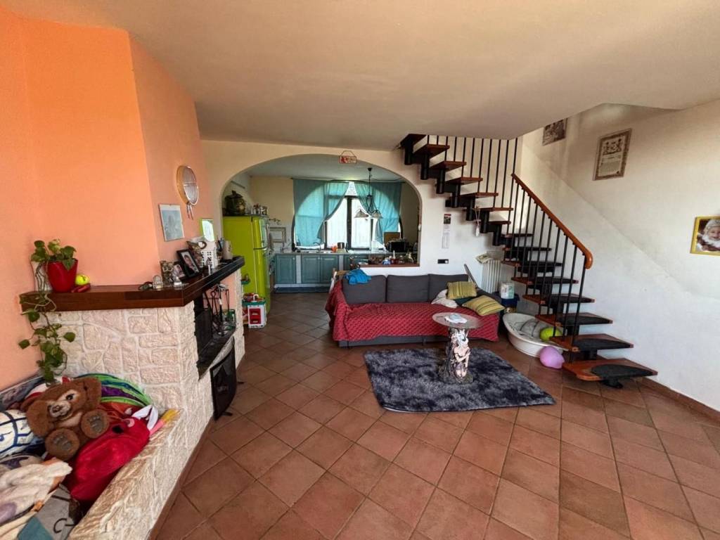 Casa indipendente a Empoli in Via d'Ormicello, - Foto 2