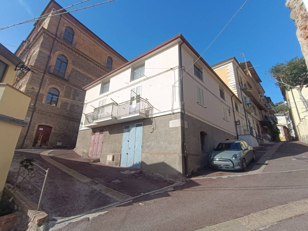 Casa indipendente a Lamezia terme in Vico 2 Belvedere - Foto 2