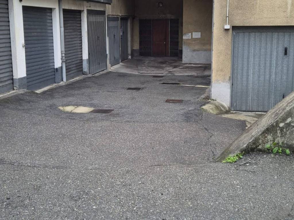 Box / garage a Borgosesia in Viale Duca d'Aosta - Foto 3