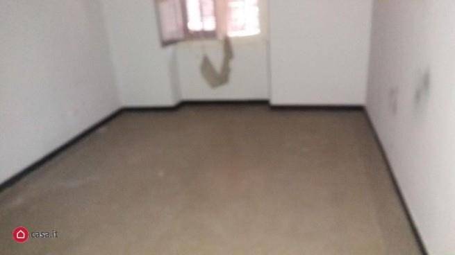 Appartamento a Ventimiglia in Via Camillo Benso Conte Di Cavour - Foto 2