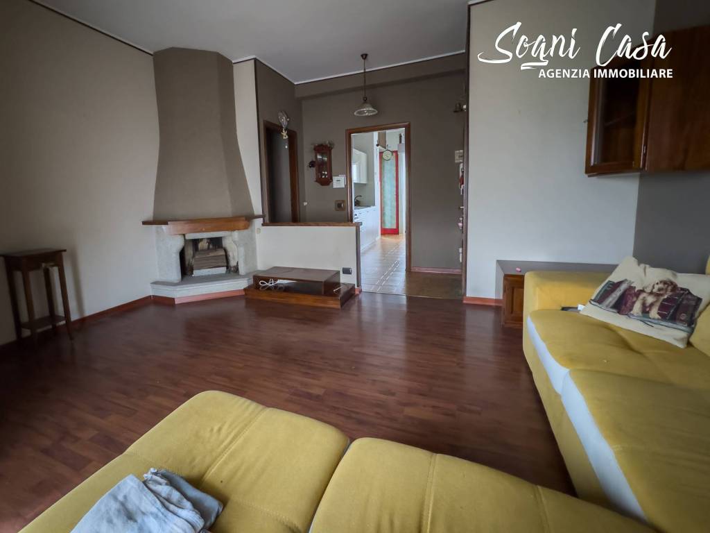 Appartamento a Oleggio in Via Sant'Antonio - Foto 3