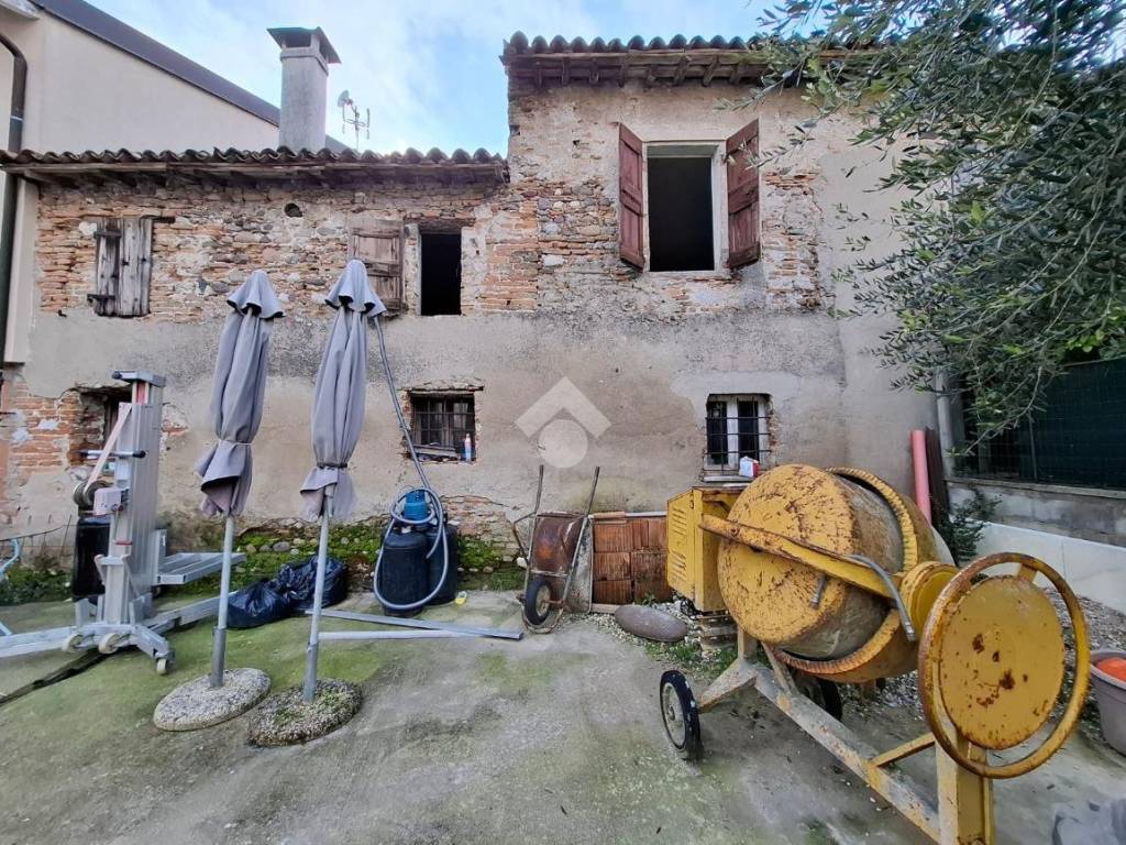 Rustico / casale a Zevio in Via A. Smania, 30 - Foto 2