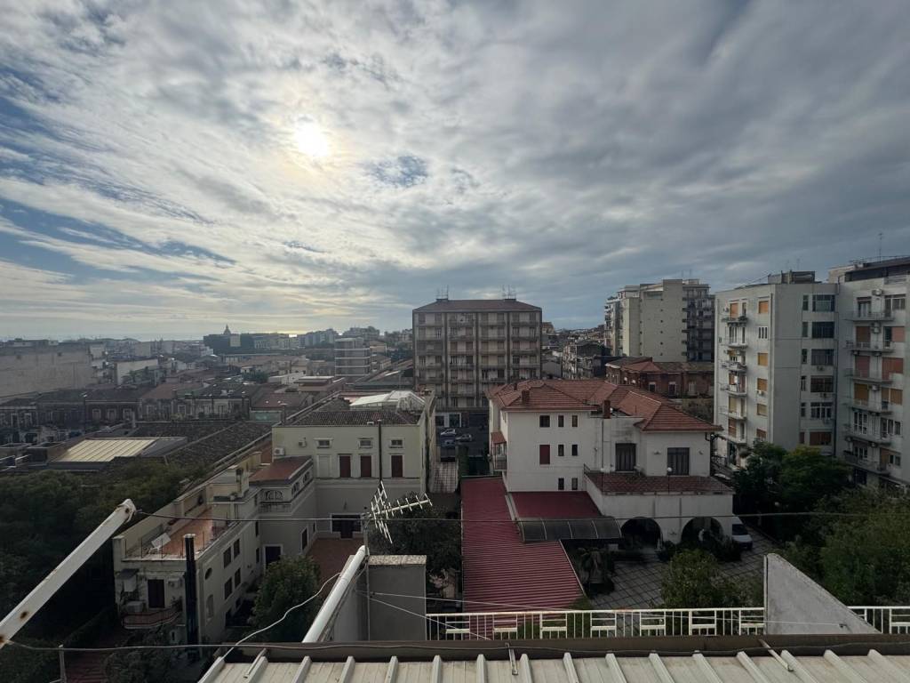 Appartamento a Catania in Via Neri - Foto 3