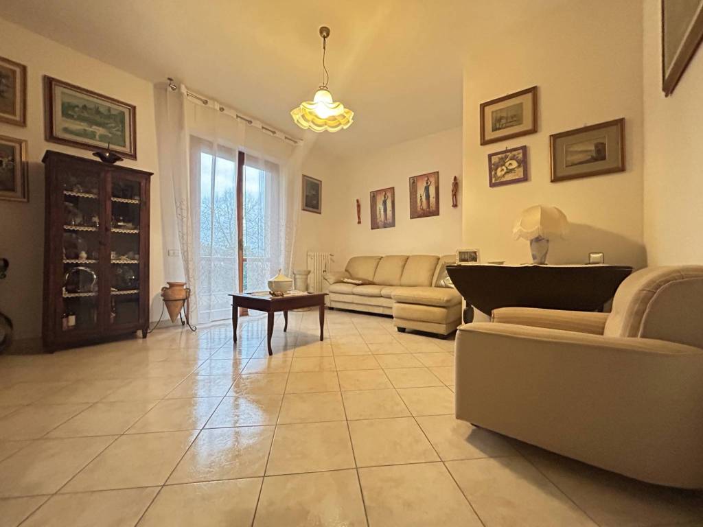 Appartamento a Prato in Via dell'Alloro - Foto 2
