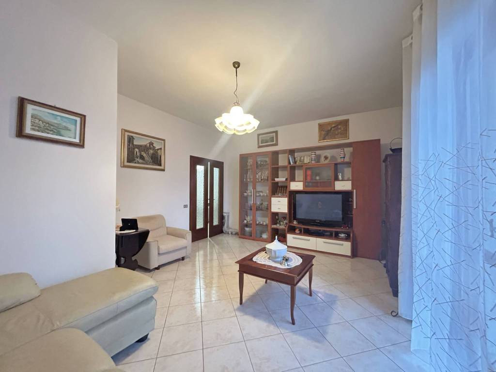 Appartamento a Prato in Via dell'Alloro - Foto 4