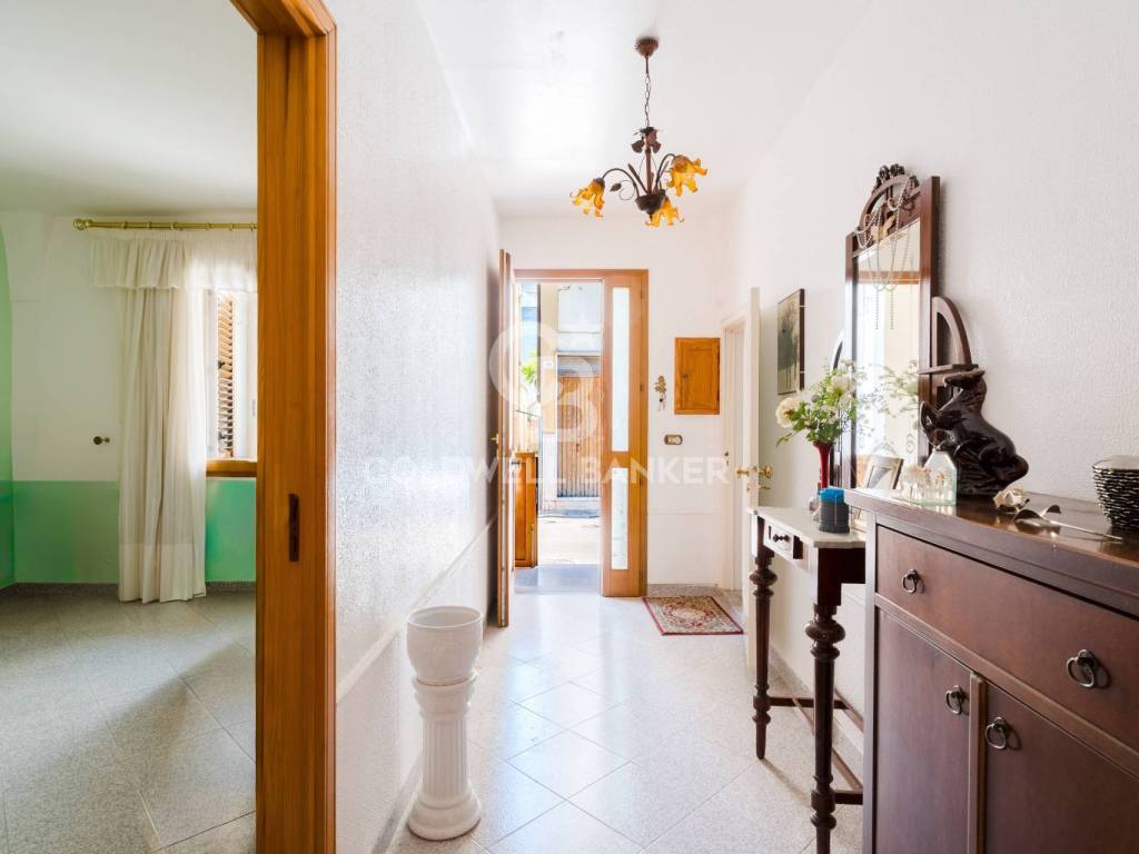 Casa indipendente a Tuglie in Via Nicola Tramacere - Foto 4